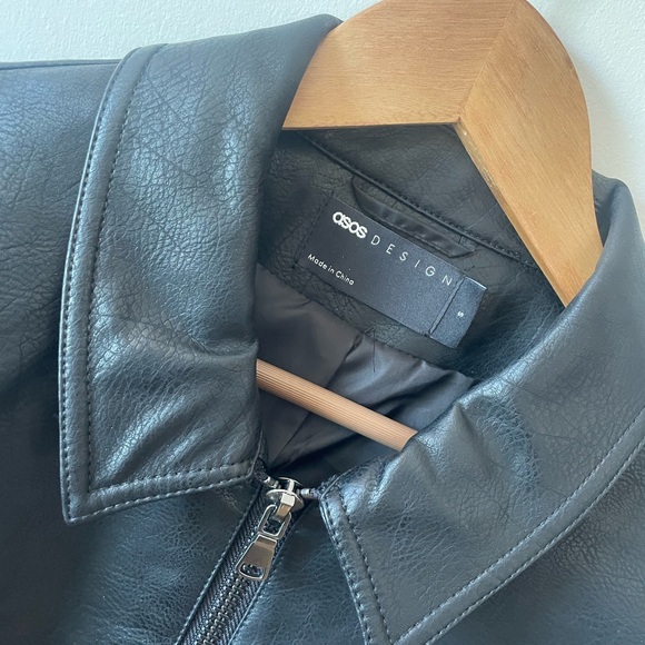 ASOS Design Cropped Faux Leather Jacket - Picture 5 of 5